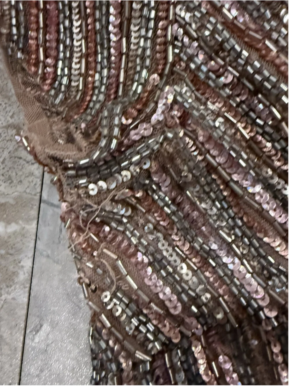Aidan Mattox Rose Short Sleeve Glitzy Beaded V-Neck Shift Cocktail Dress 12